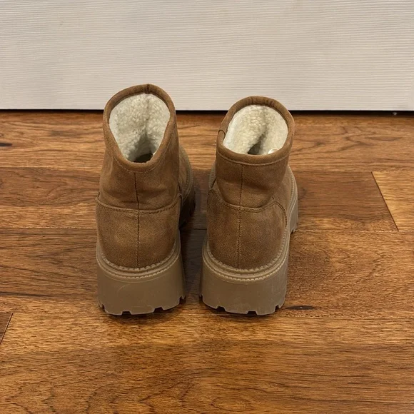 Dolce Vita Cozy Lined Chunky Platform Mini Boots - Picture 8 of 13